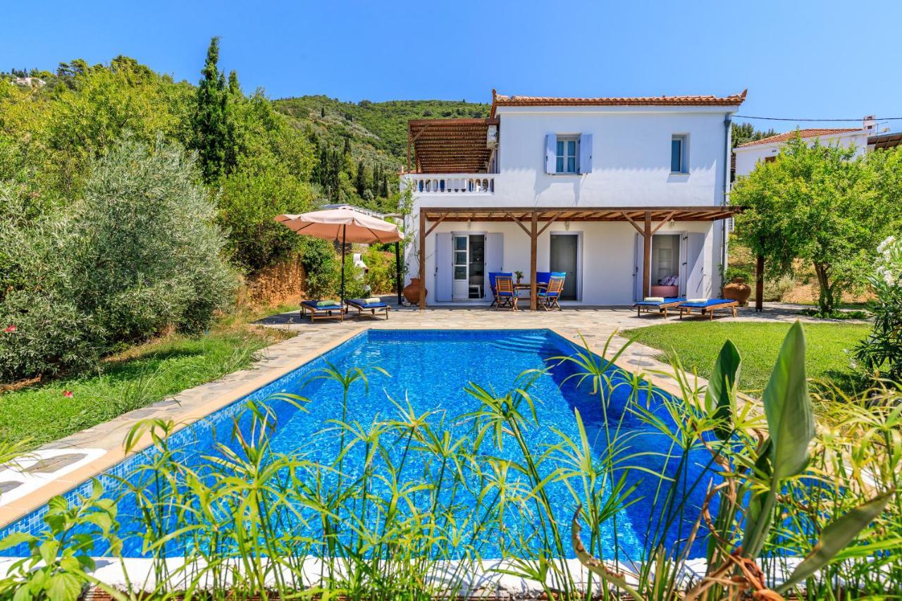 Villa Rodia With Swimming Pool On Skopelos Island Exterior photo