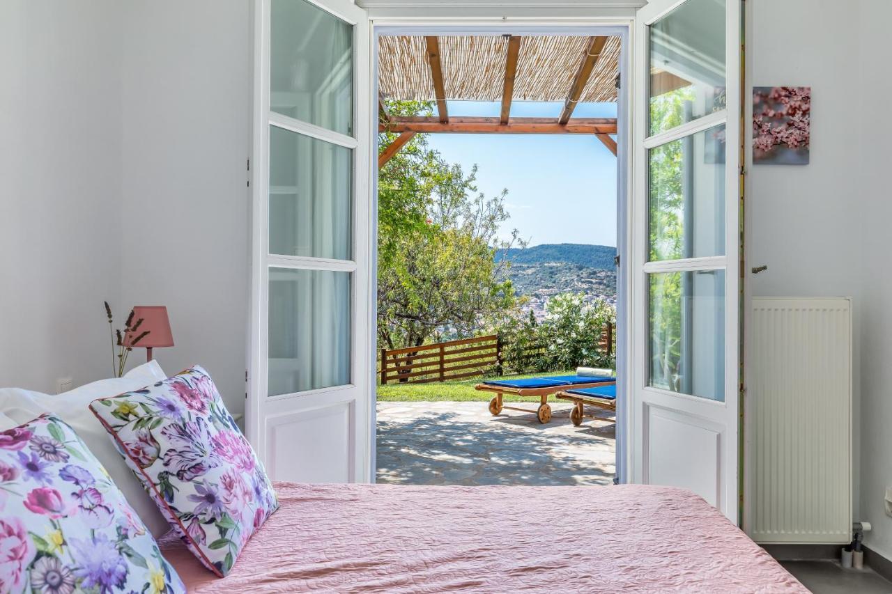 Villa Rodia With Swimming Pool On Skopelos Island Exterior photo
