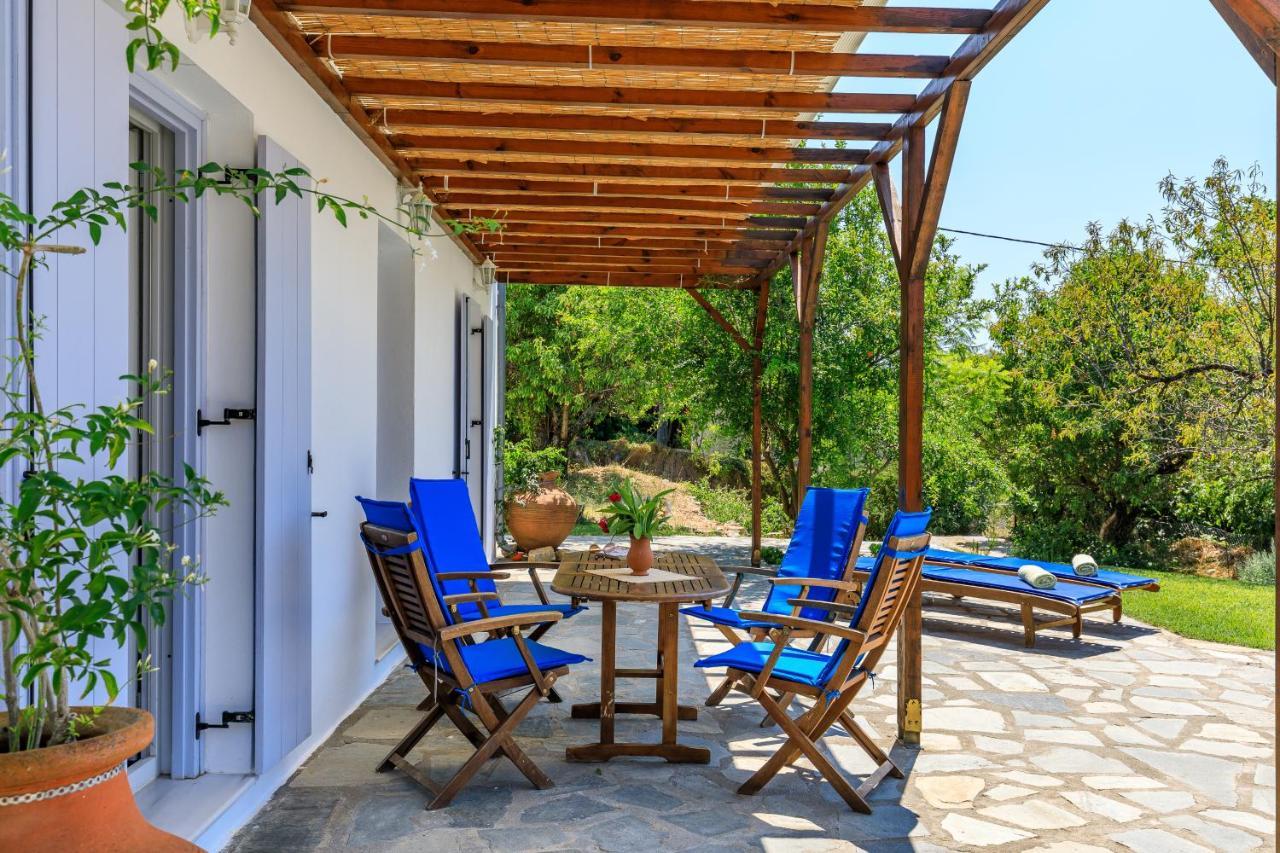 Villa Rodia With Swimming Pool On Skopelos Island Exterior photo